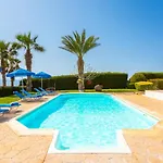 Villa Pelagos